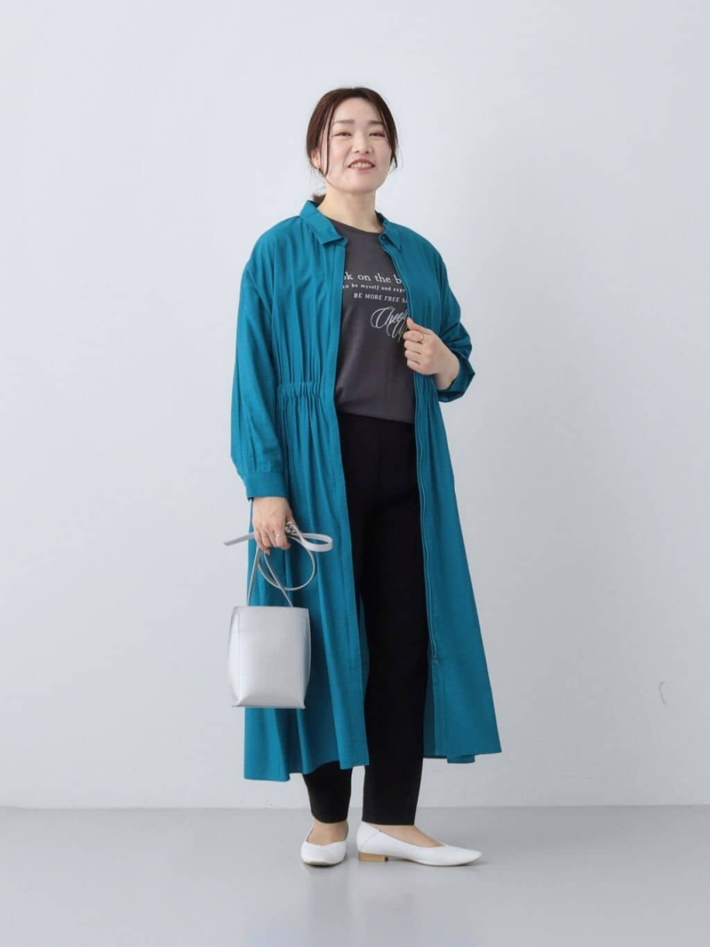 kaoさんの「INDIVI｜◆【合皮】ミニポシェットバッグ」を使ったコーディネート