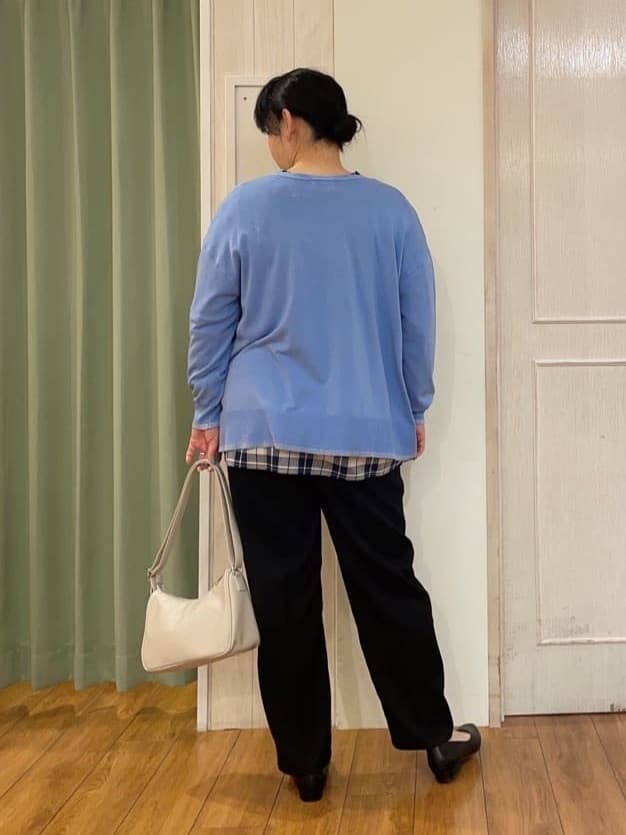 ke-yさんの「SHOO･LA･RUE｜◆かかとやわらかローヒールパンプス」を使ったコーディネート