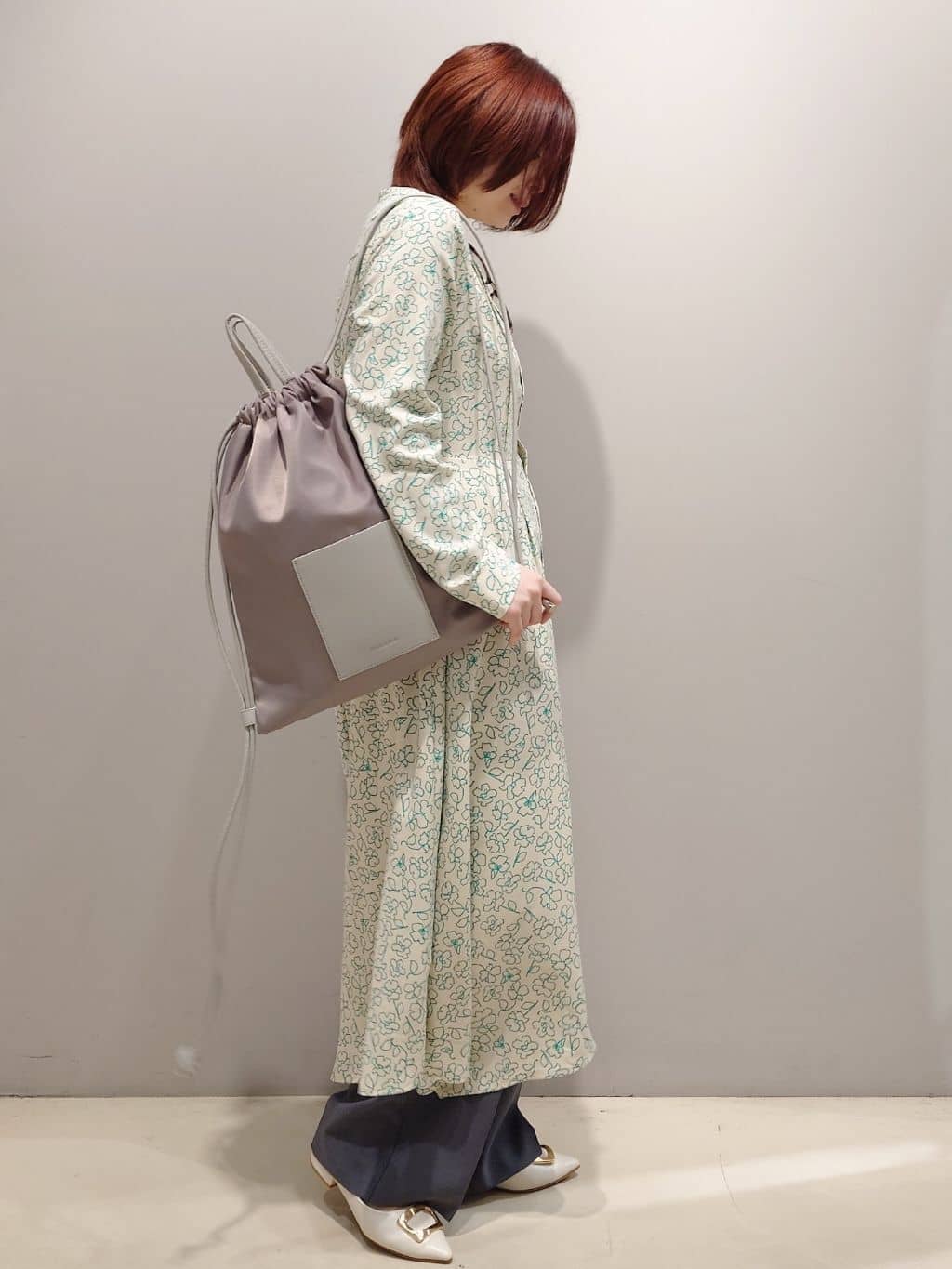 me：)さんの「OPAQUE.CLIP｜◆フラワープリントワンピース【洗濯機洗い可】」を使ったコーディネート