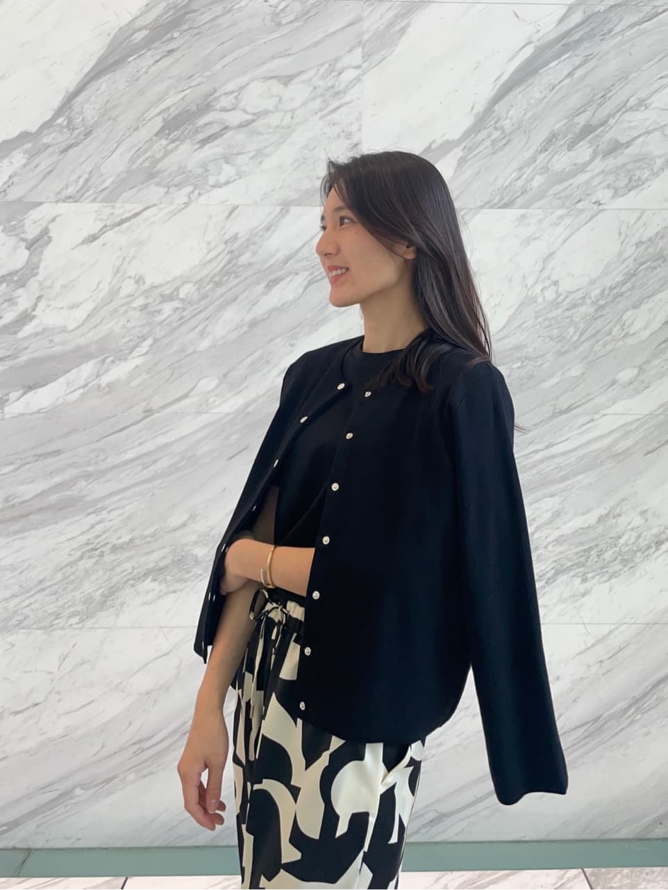 えりさんの「OPAQUE.CLIP｜◆《5色展開／SS-LLサイズ》ベーシックTシャツ【UV／接触冷感／洗濯機洗い可】」を使ったコーディネート