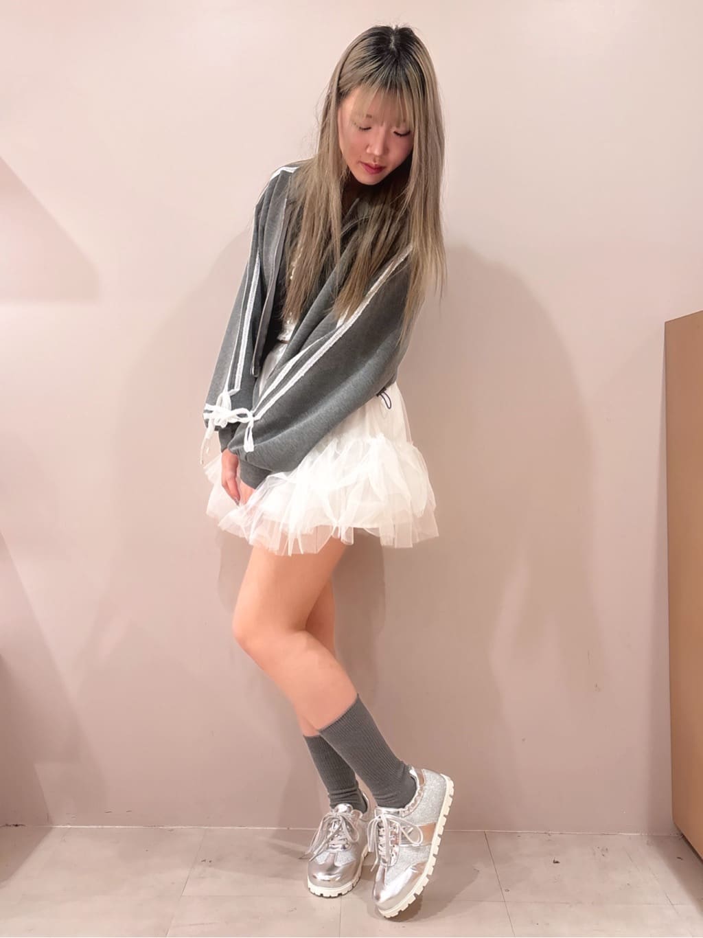 ❤︎HIME❤︎さんの「ESPERANZA｜サテンリボン2WAYスニーカー」を使ったコーディネート