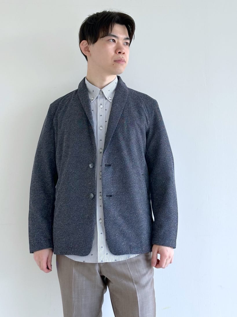 イッシーさんの「TAKEO KIKUCHI｜ハットモチーフ ジャカード ストライプ シャツ」を使ったコーディネート