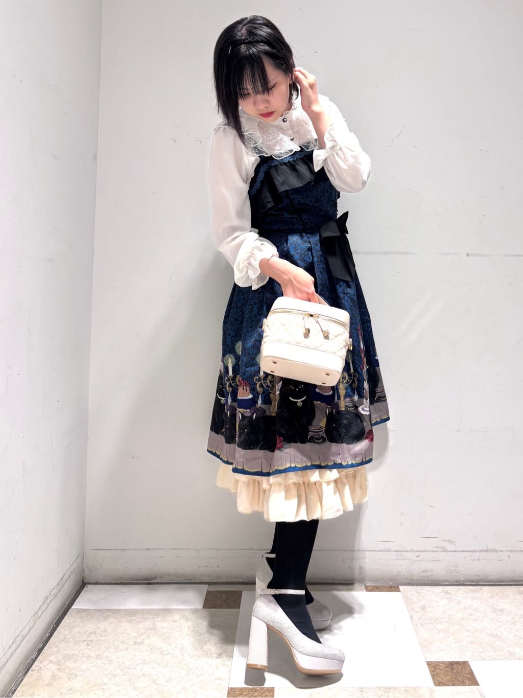 夜桜さんの「ESPERANZA｜チャンキーヒール厚底パンプス」を使ったコーディネート