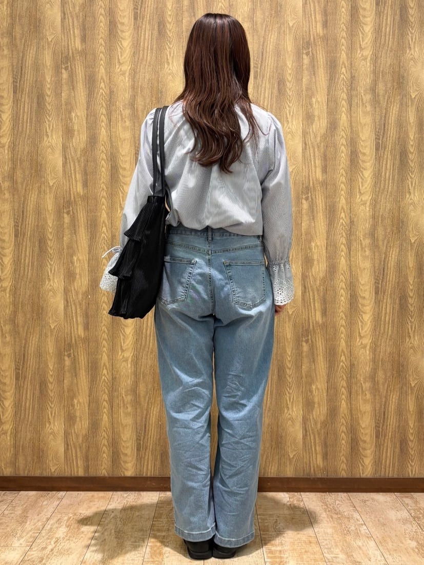Haruさんの「SHOO･LA･RUE｜」を使ったコーディネート