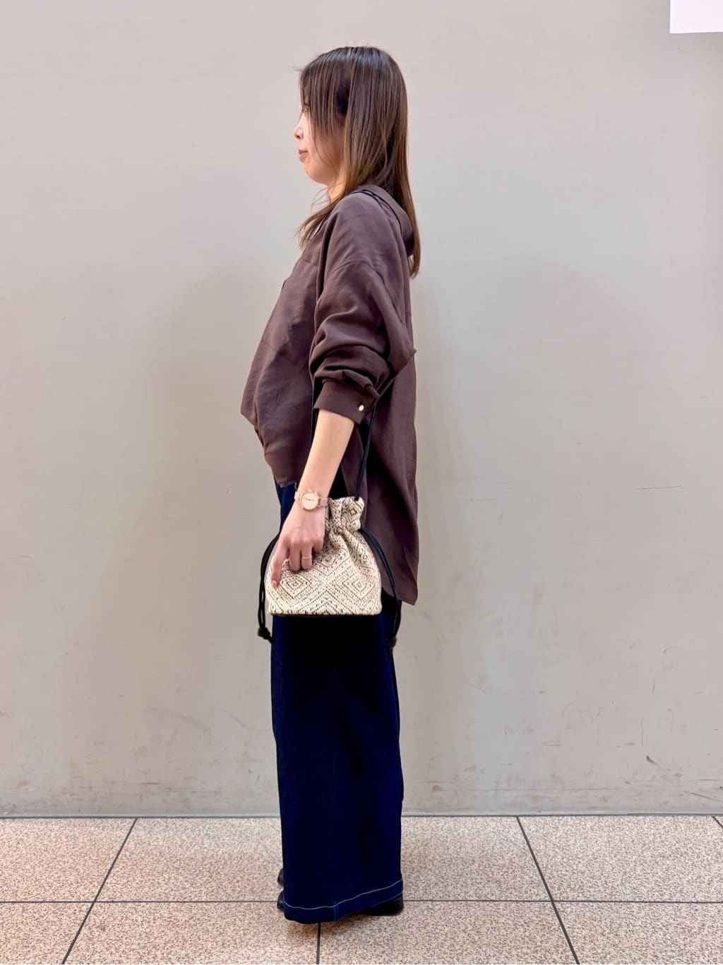 HaNeさんの「THE SHOP TK｜◆テーラードカラーシャツ【洗える】」を使ったコーディネート
