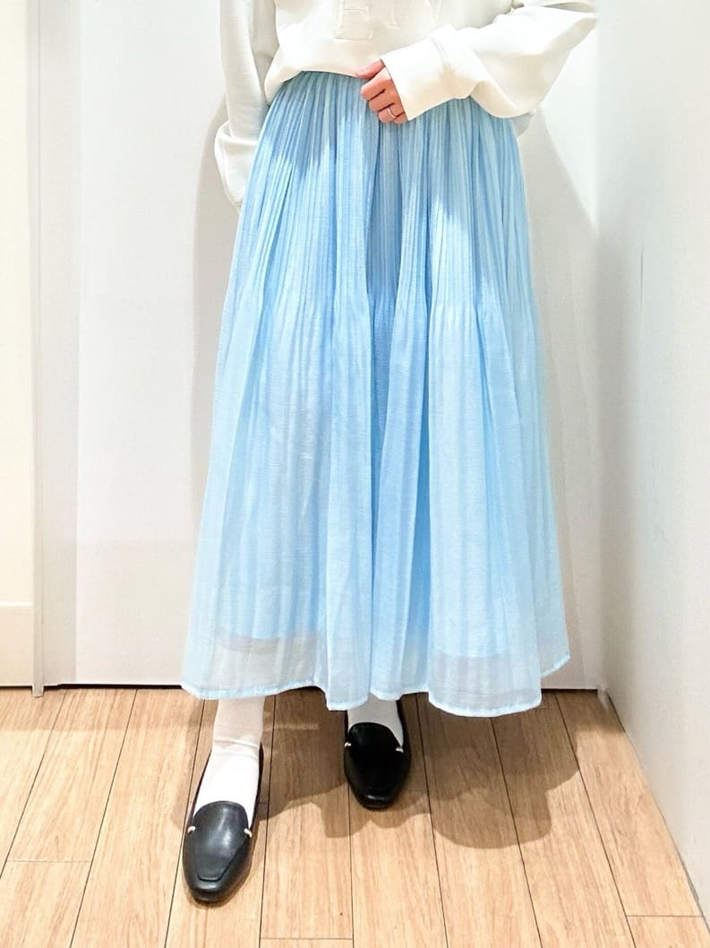 Yumeさんの「grove｜◆サークルロゴ刺繍ダンボールスエット」を使ったコーディネート