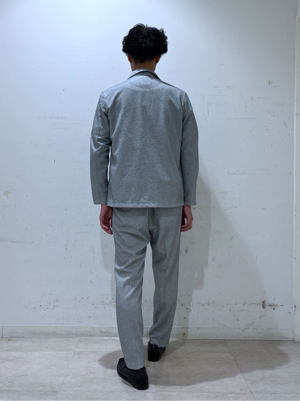 mutoさんの「TAKEO KIKUCHI｜【抗菌防臭／5サイズ展開】ハイゲージポンチ Tシャツ」を使ったコーディネート