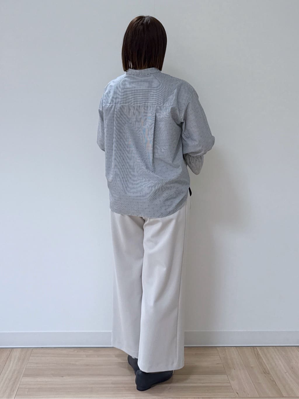 amiさんの「Reflect｜◆【洗える】キャンディースリーブブラウス」を使ったコーディネート