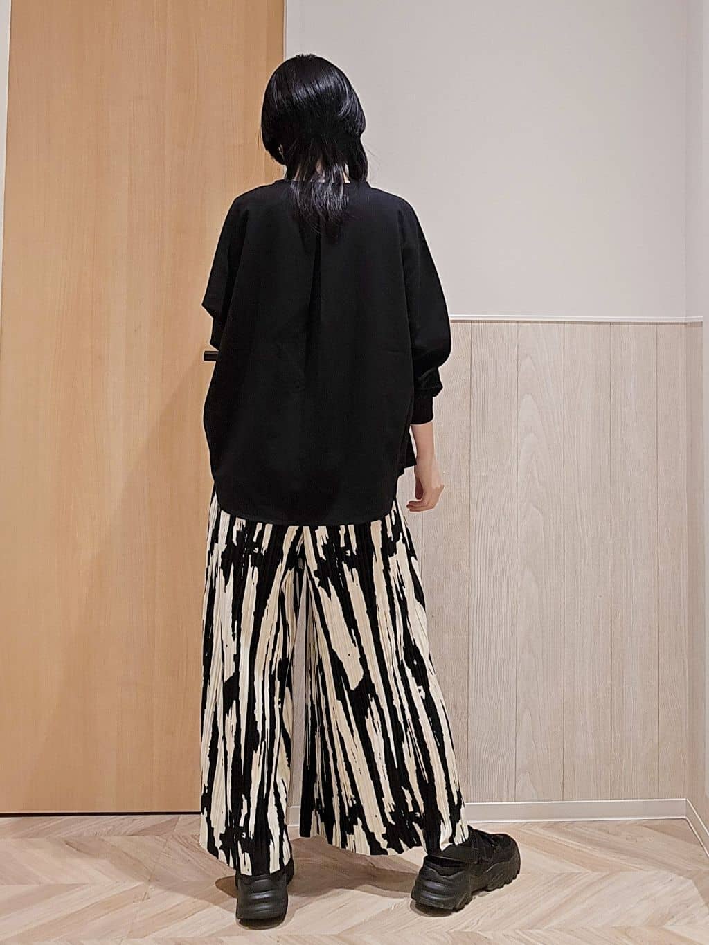 ＊yuki＊さんの「SHOO･LA･RUE｜◆【2WAY】キラキラスリーミニリングネックレス」を使ったコーディネート
