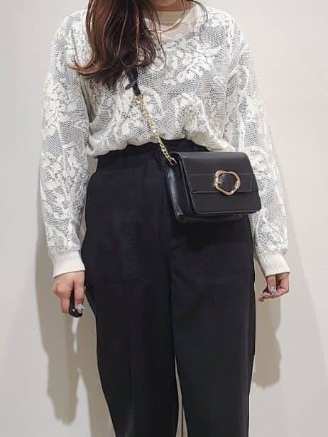 hmさんの「OPAQUE.CLIP｜◆《S-LLサイズ》ストレッチベイカーワイドパンツ【洗濯機洗い可】」を使ったコーディネート