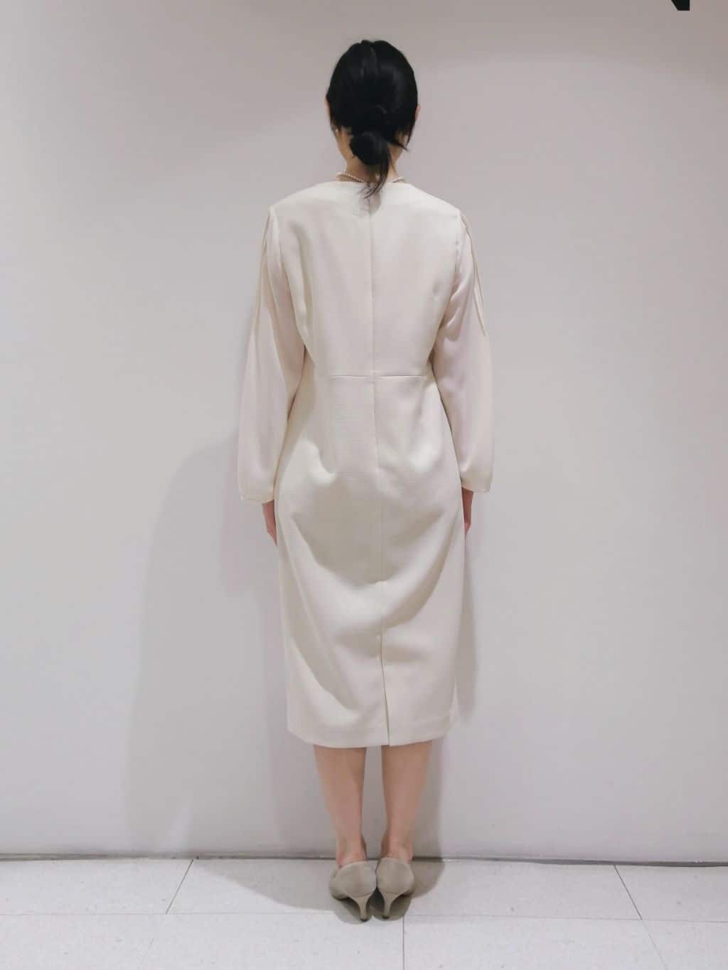 ayanoさんの「INDIVI｜◆【洗える／スーツ】ストレートラインワンピース」を使ったコーディネート