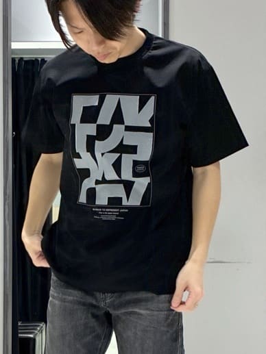 わいずみさんの「TAKEO KIKUCHI｜【モンスターストレッチ】日本製 ウォッシュド デニムパンツ」を使ったコーディネート