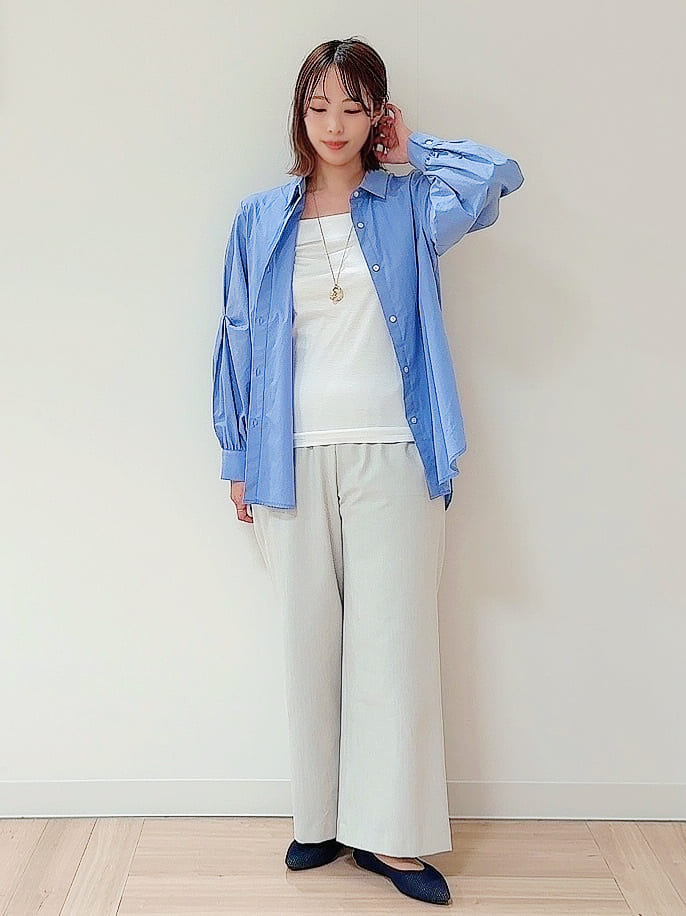 amiさんの「Reflect｜◆【夏SALE／E‐QUALITY／手洗い可】ケーブル編みニットベスト＋シャツセット」を使ったコーディネート