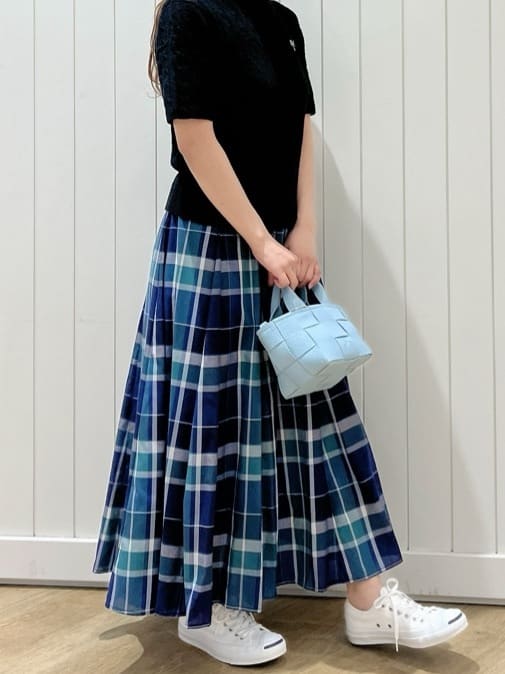 Minaさんの「Dessin｜」を使ったコーディネート