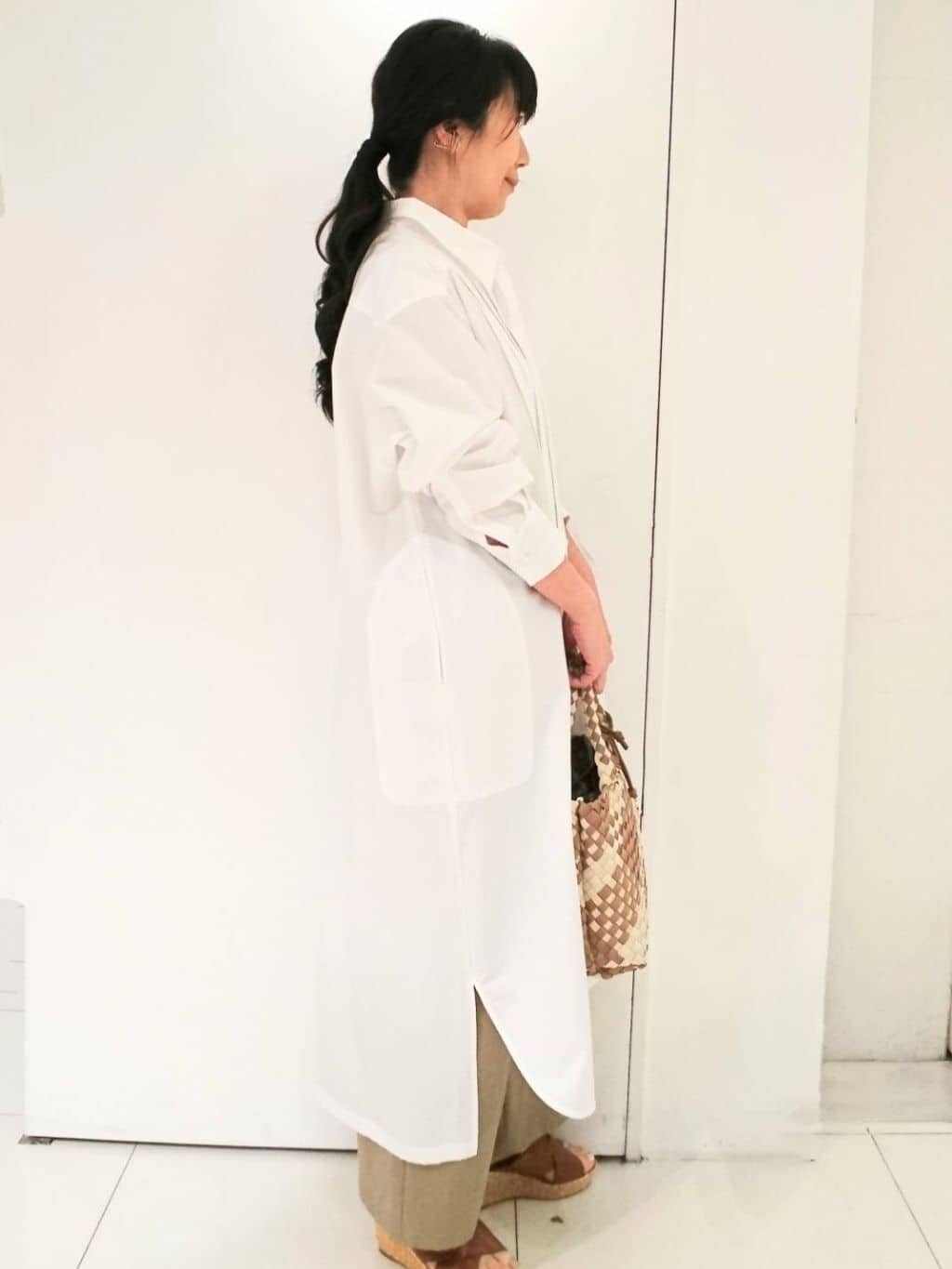YABUさんの「UNTITLED｜◆【セットアップ可能】フロントラップ ワイドパンツ」を使ったコーディネート