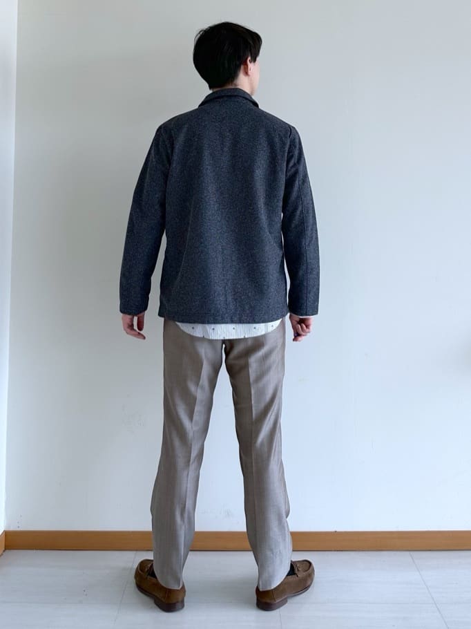 イッシーさんの「TAKEO KIKUCHI｜ハットモチーフ ジャカード ストライプ シャツ」を使ったコーディネート