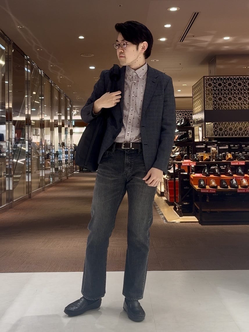 ジュンさんの「TAKEO KIKUCHI｜ハットモチーフ ジャカード ストライプ シャツ」を使ったコーディネート