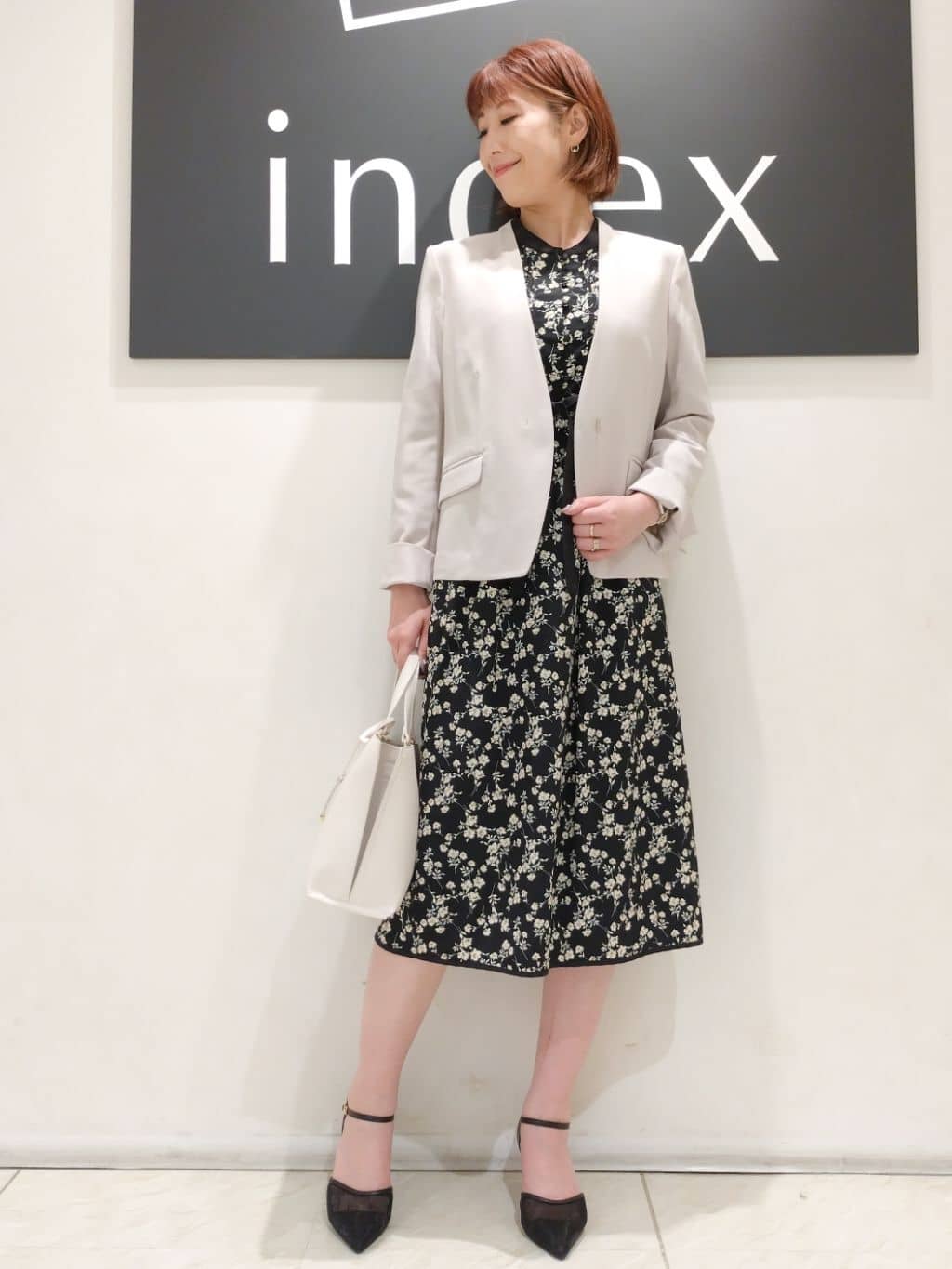 n.さんの「index｜◆【2WAY】バイカラー3層ミドルトートバッグ」を使ったコーディネート