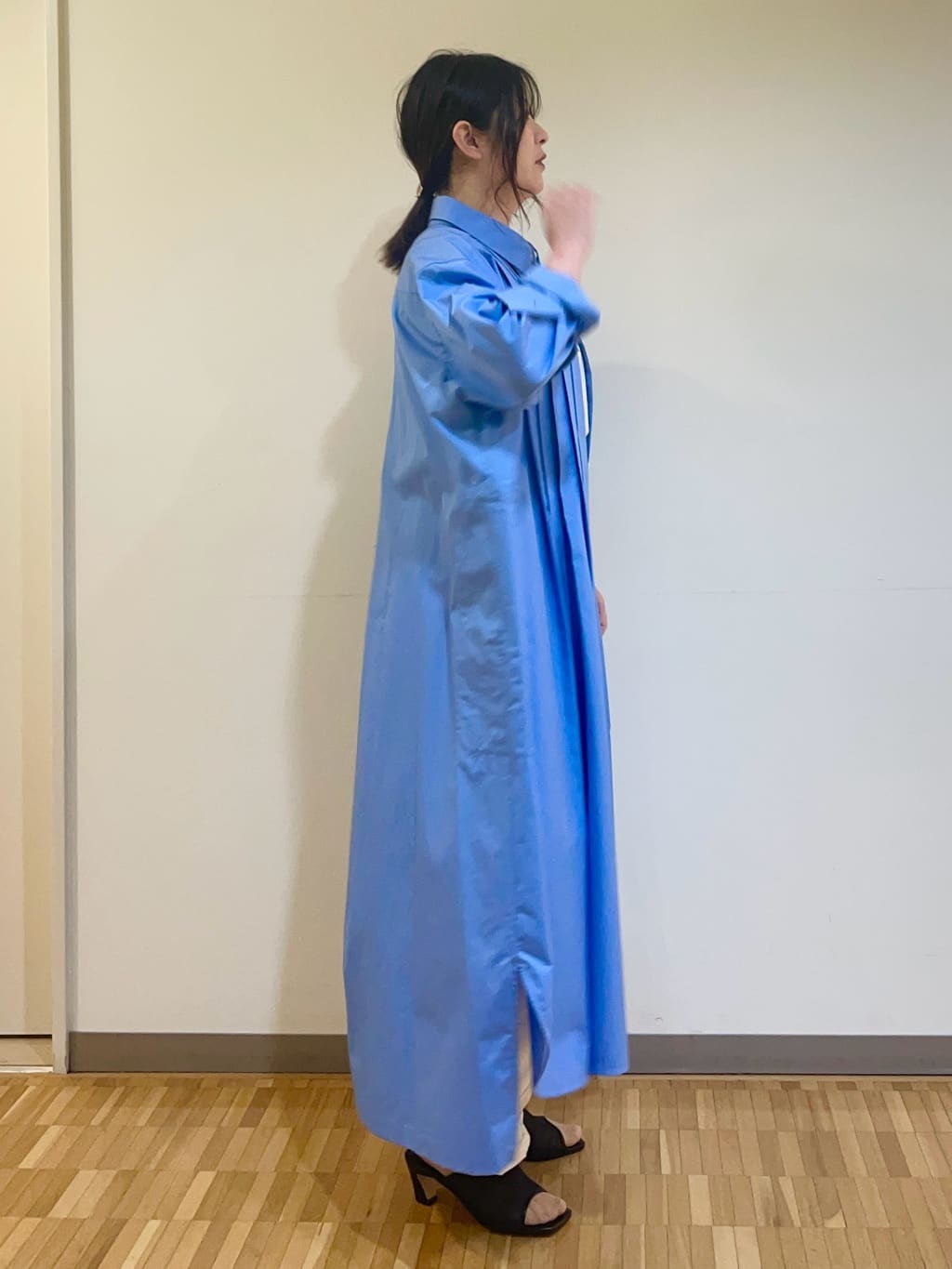 フナキさんの「UNTITLED｜◆タイプライターシャツワンピース」を使ったコーディネート