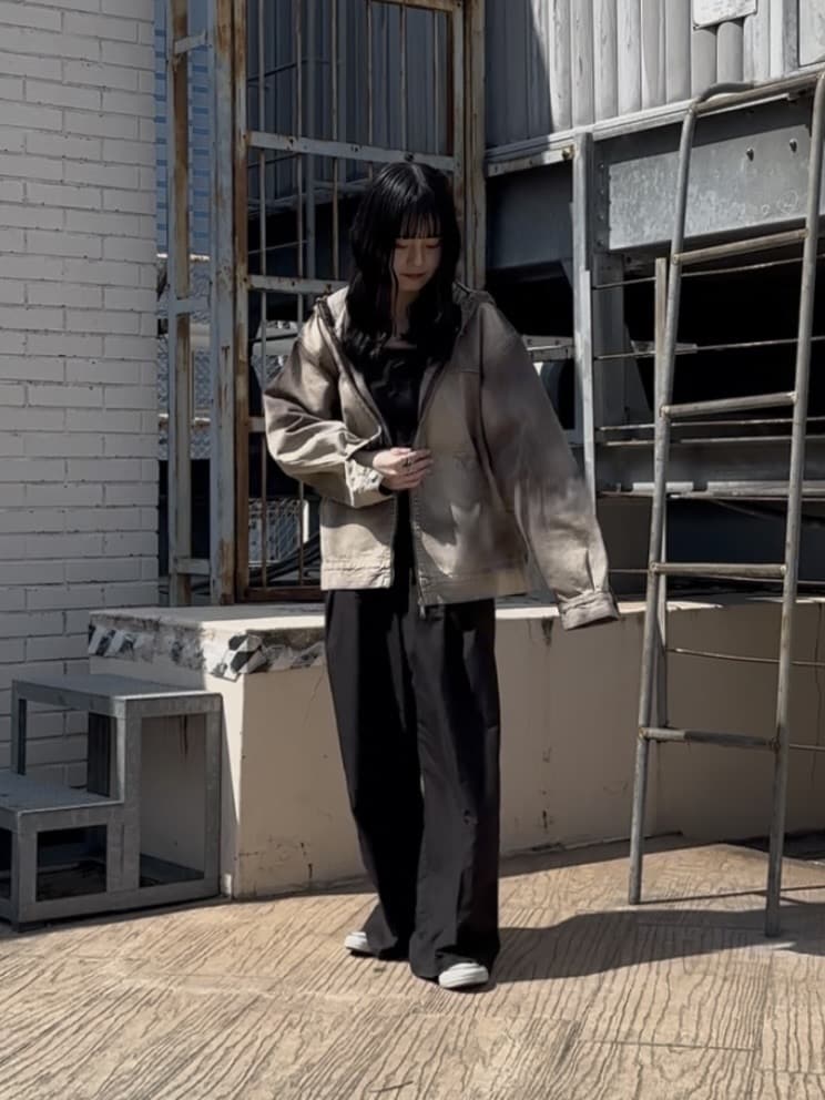ミヅキさんの「tk.TAKEO KIKUCHI｜◆【セットアップ対応】フーデットデニムブルゾン」を使ったコーディネート