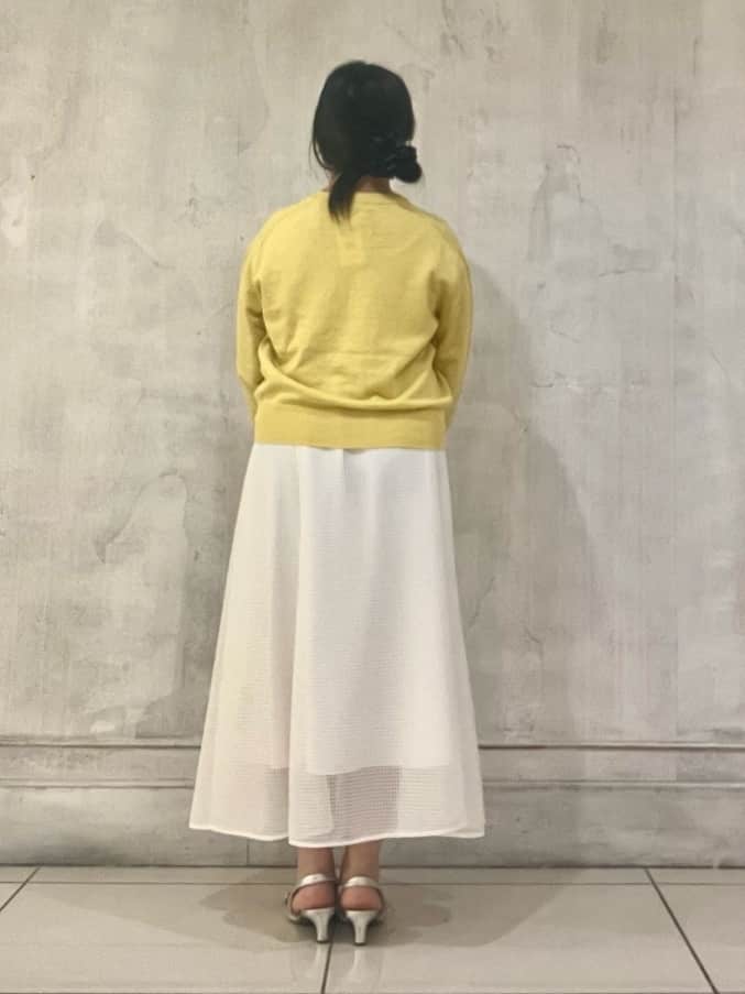 Mizukiさんの「UNTITLED｜◆【アンサンブル可能/洗える】リネン混ベーシックニット」を使ったコーディネート