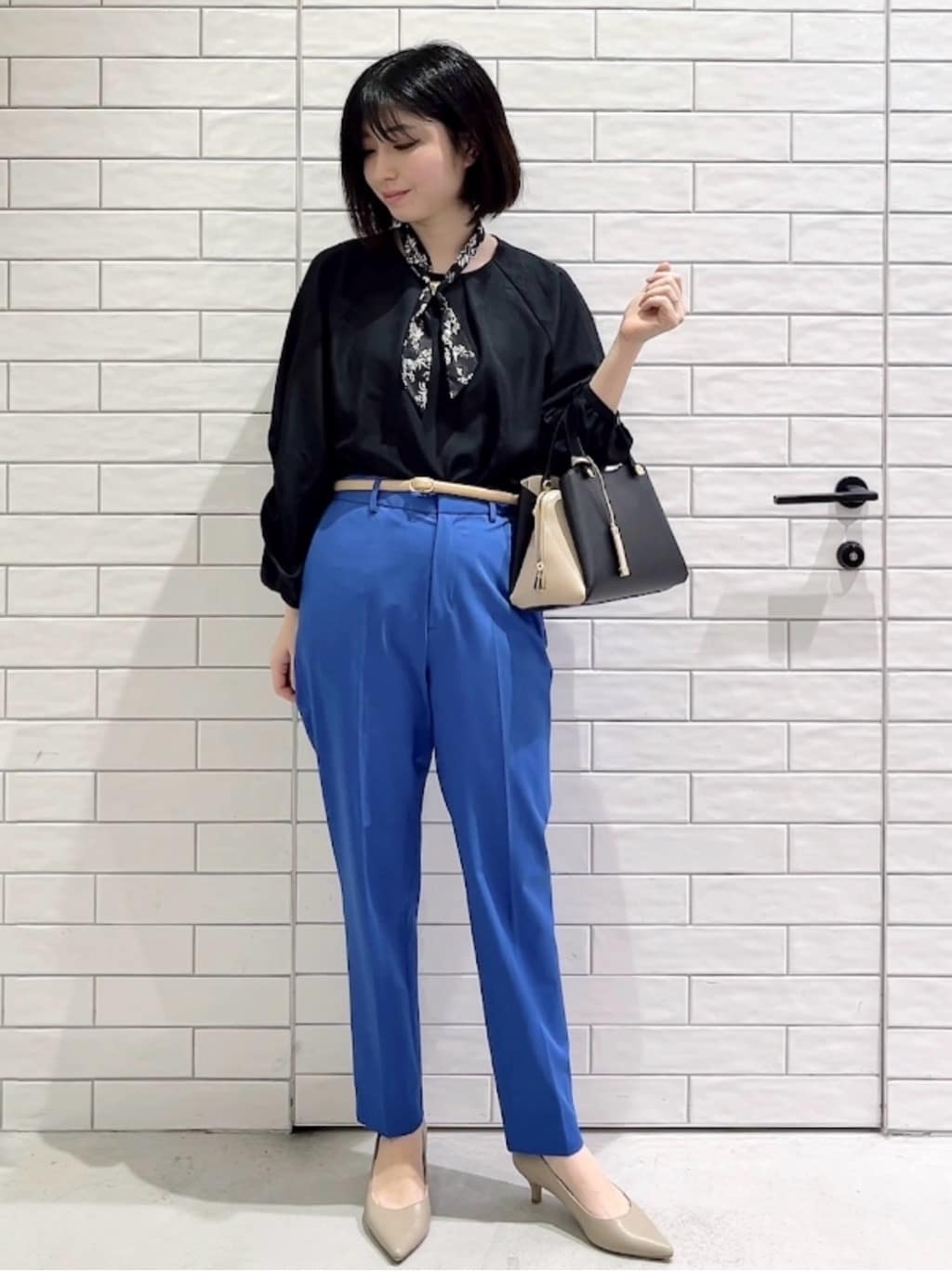 しおりさんの「OPAQUE.CLIP｜ノンホール細ベルト」を使ったコーディネート