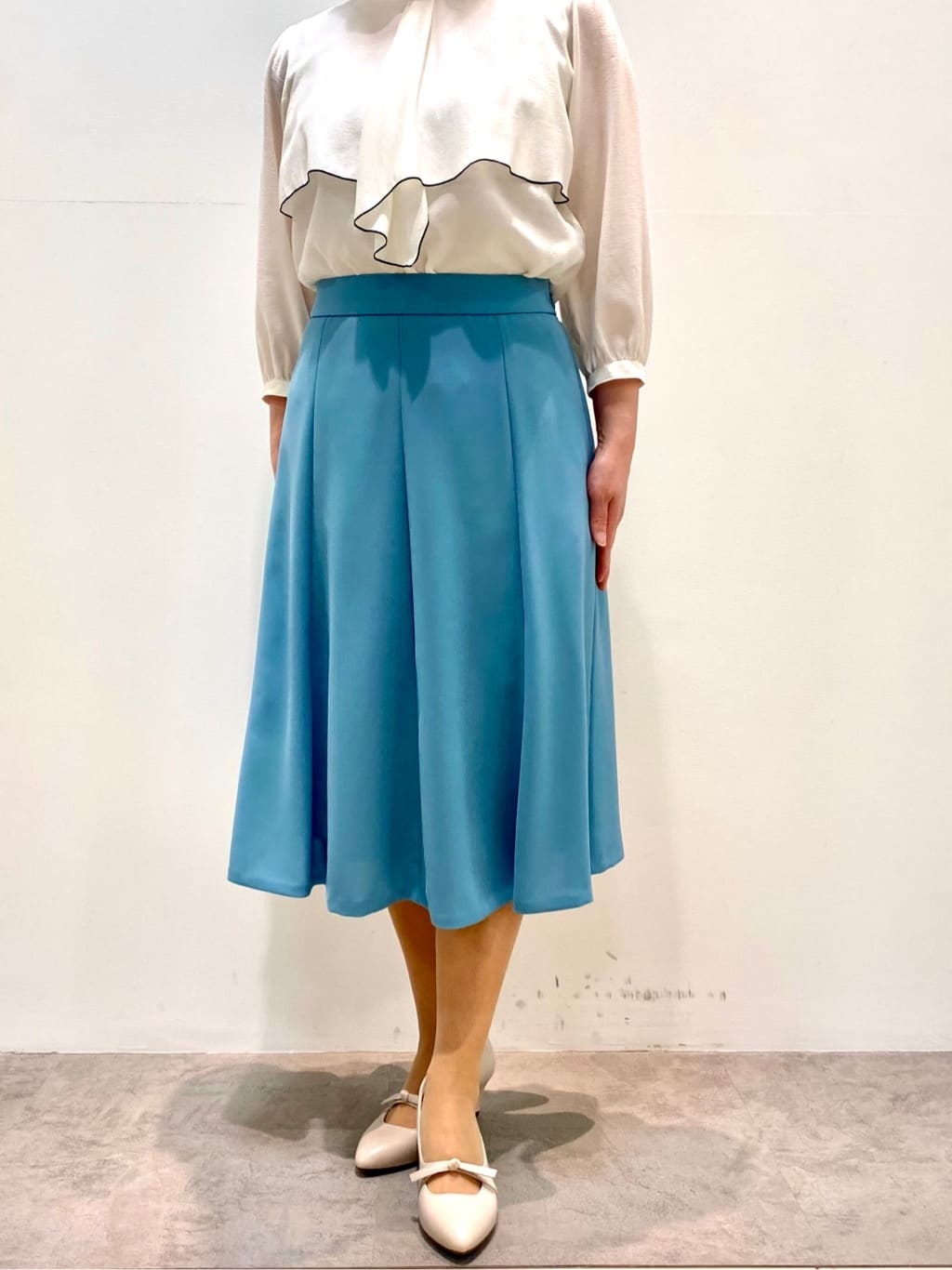 oharaさんの「Reflect｜◆【洗える】ラッフルフリルブラウス」を使ったコーディネート