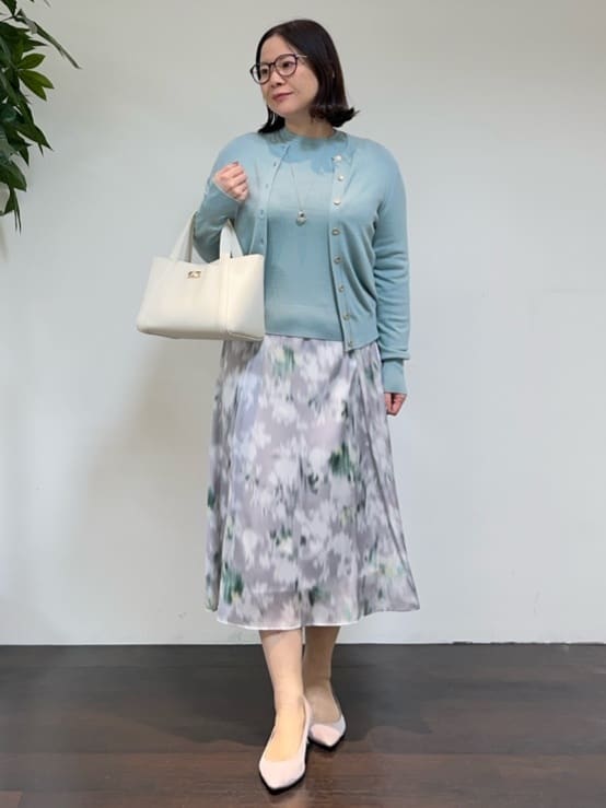 Asamiさんの「UNTITLED｜トリプルワントップペンダント」を使ったコーディネート
