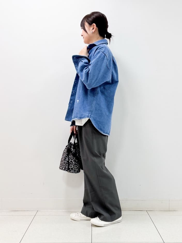 nakajoさんの「Dessin｜」を使ったコーディネート