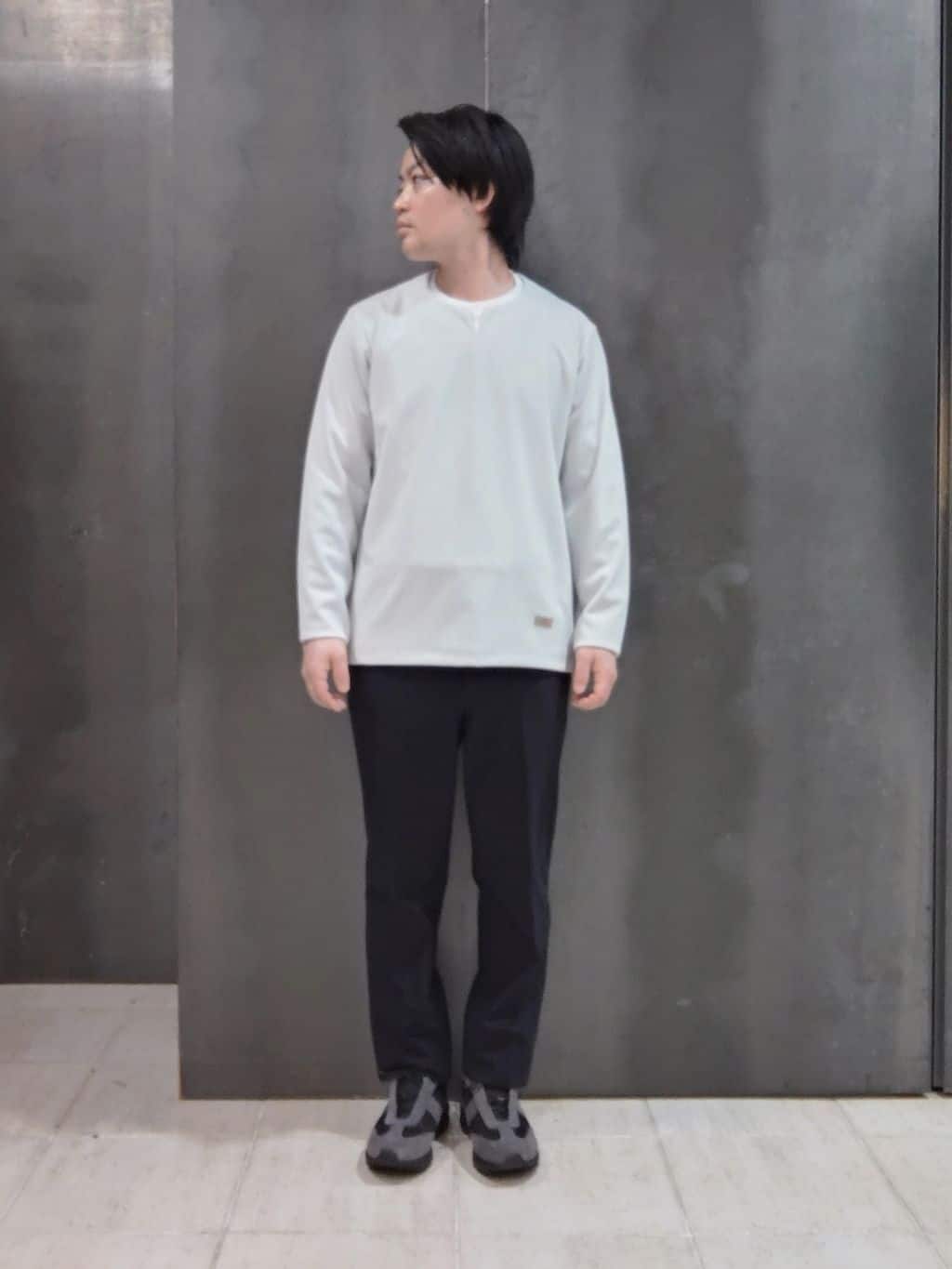 shiominさんの「TAKEO KIKUCHI｜ハットモチーフ ジャカード ストライプ シャツ」を使ったコーディネート