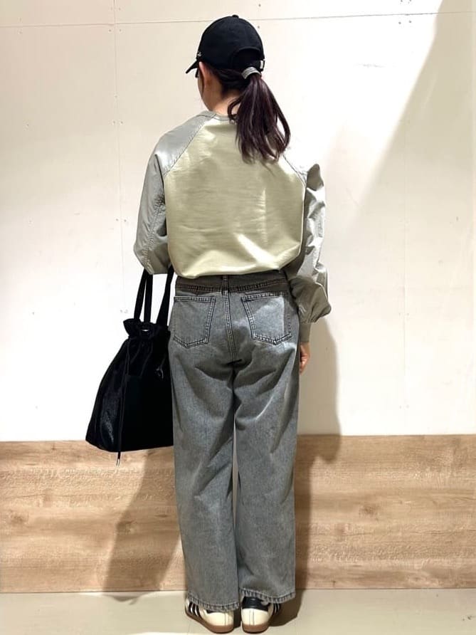 花さんの「SHOO･LA･RUE｜◆シャイニー巾着トートバッグ」を使ったコーディネート