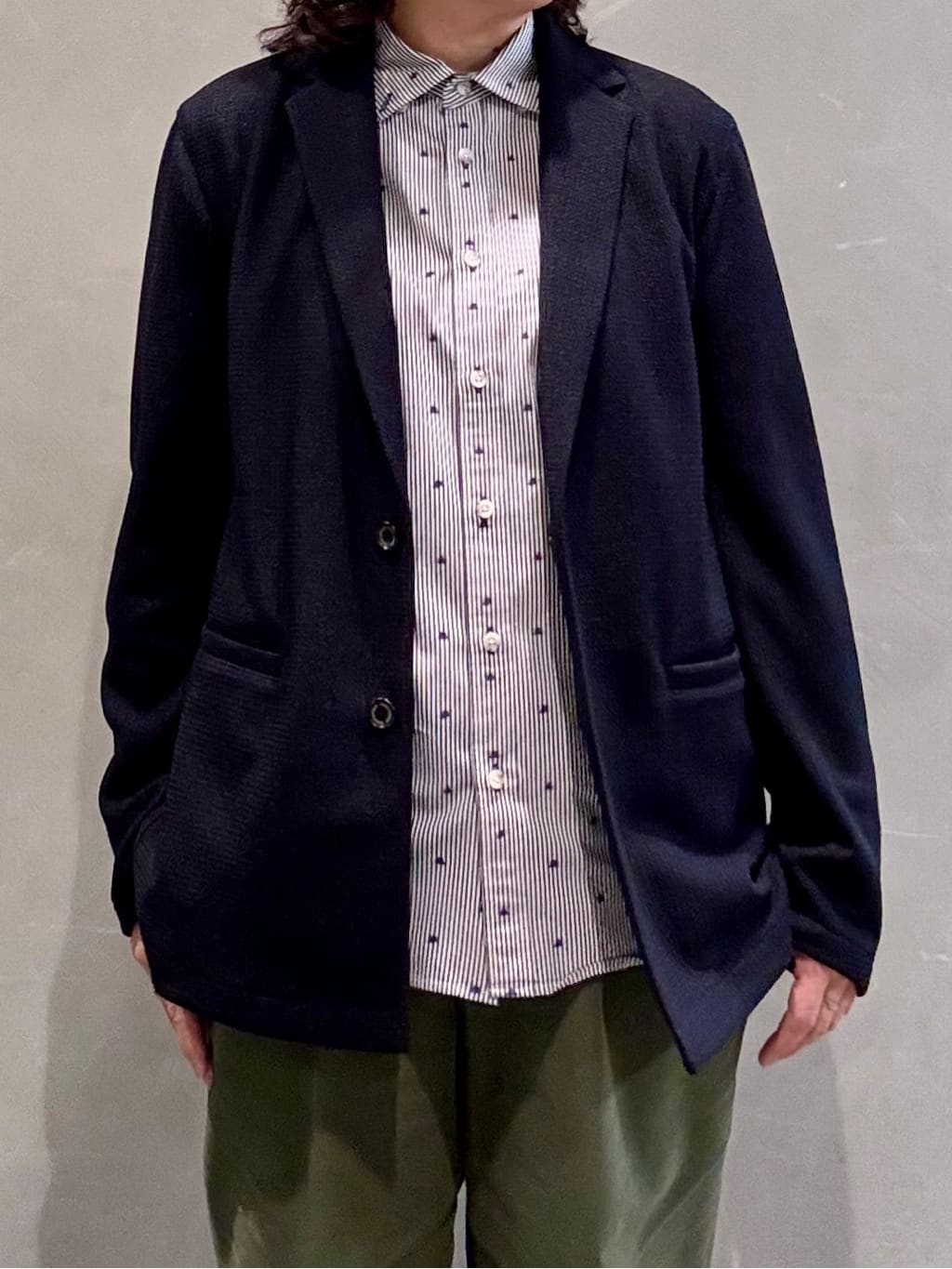 のぐみさんの「TAKEO KIKUCHI｜ハットモチーフ ジャカード ストライプ シャツ」を使ったコーディネート