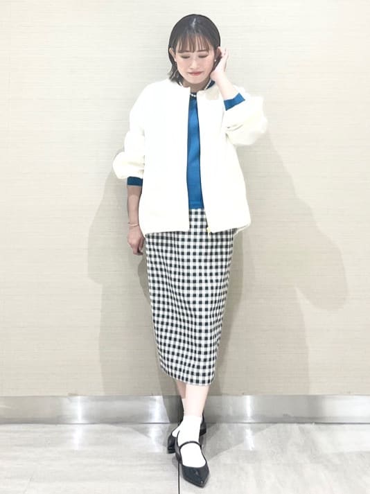 なつよさんの「UNTITLED｜◆【洗える/春の軽羽織り】ダンボール ノーカラーブルゾン」を使ったコーディネート