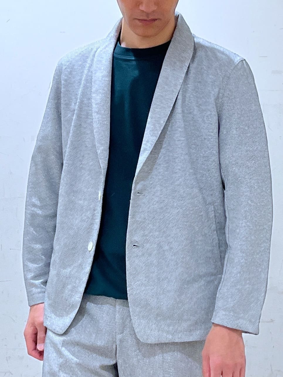 mutoさんの「TAKEO KIKUCHI｜【抗菌防臭／5サイズ展開】ハイゲージポンチ Tシャツ」を使ったコーディネート