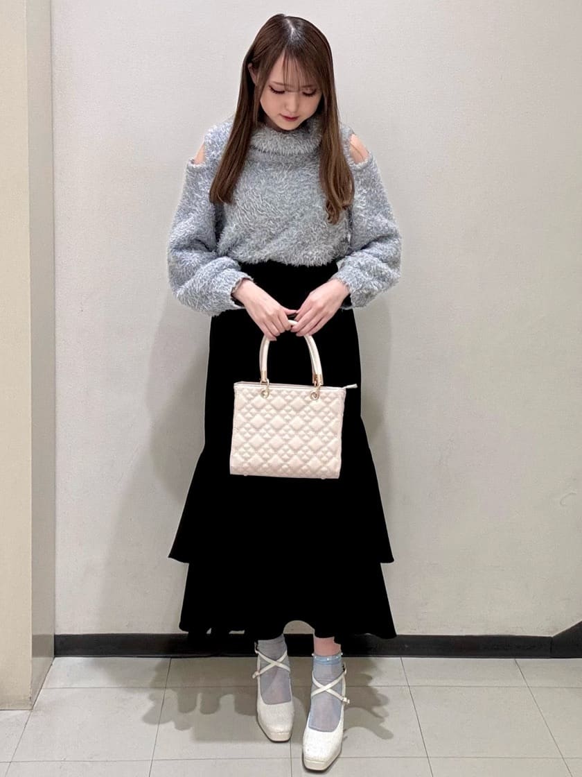 kaさんの「ESPERANZA｜スクエアトゥダブルストラップ厚底パンプス 結婚式二次会 パーティー 25SS」を使ったコーディネート