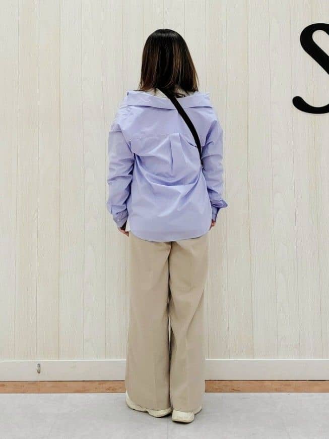 nanahachiさんの「SHOO･LA･RUE｜◆【洗える/S-LL】シーズン問わず合わせやすい ベーシックカラーシャツ」を使ったコーディネート