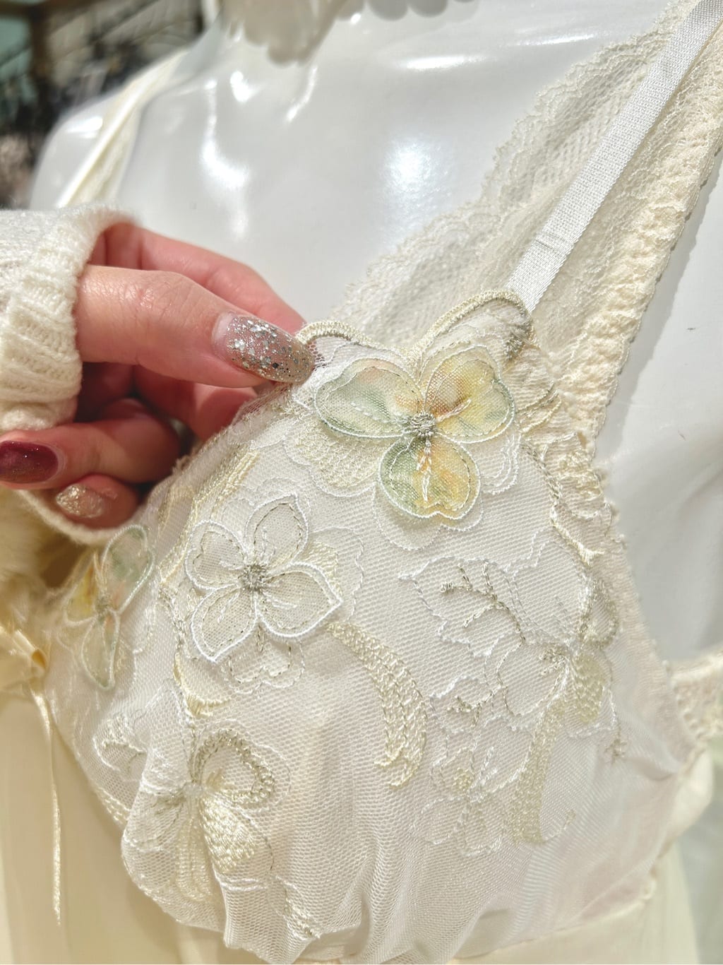 ichiさんの「Risa Magli｜フロリタ ブラジャー＜D Make Type＞（B-D）」を使ったコーディネート