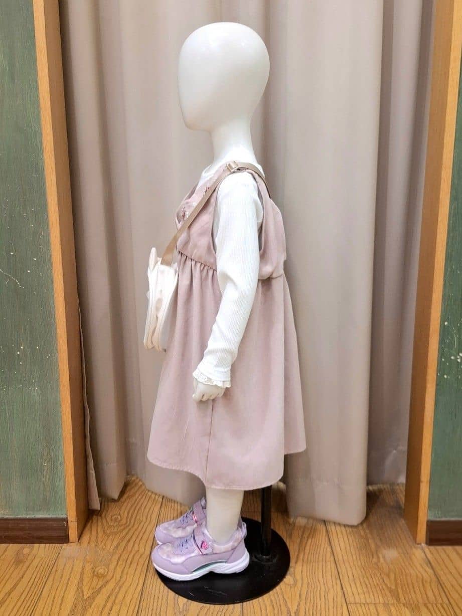 haruさんの「SHOO･LA･RUE｜◆【洗える/100-120cm】着るだけでコーデが決まる スカラップ花刺繍ワンピース」を使ったコーディネート