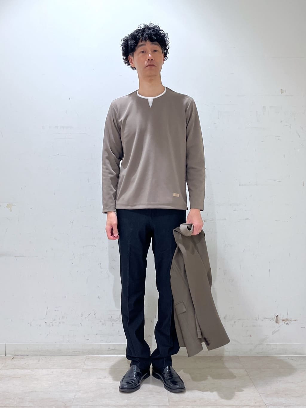 mutoさんの「TAKEO KIKUCHI｜【360&deg;ストレッチ／セットアップ対応】None Of Stress ジャケット」を使ったコーディネート