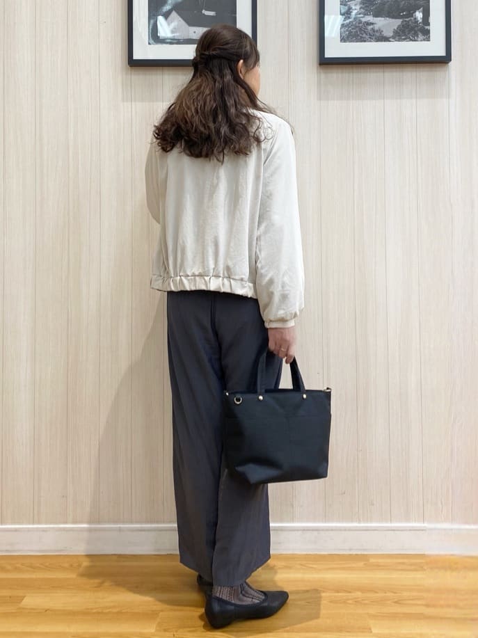 natsuさんの「SHOO･LA･RUE｜◆ストレッチアーモンドトゥパンプス」を使ったコーディネート