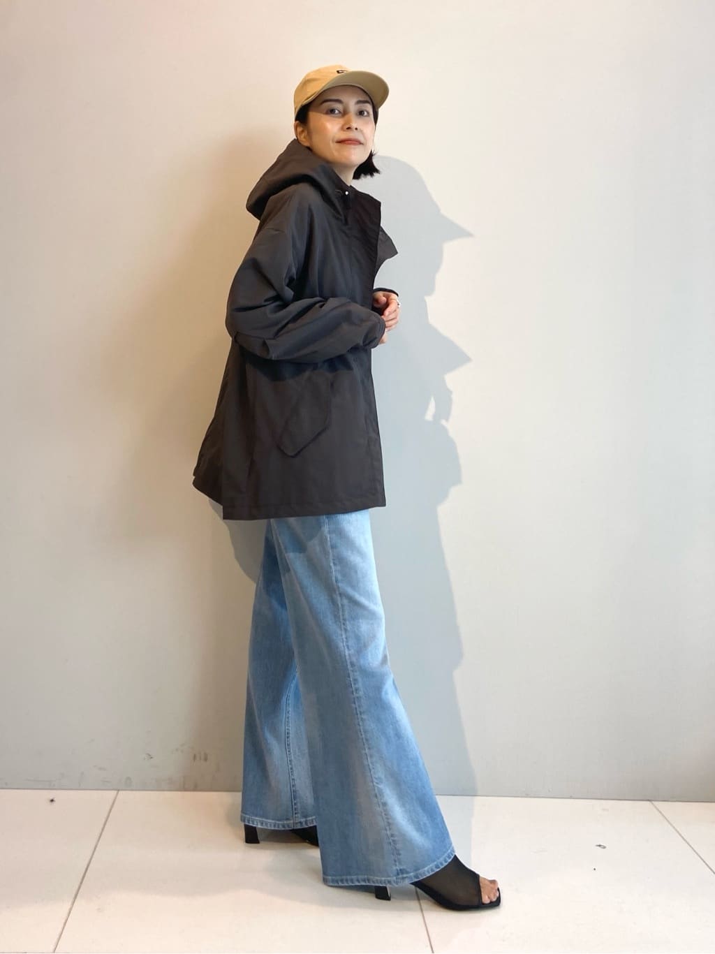 AYAさんの「UNTITLED｜◆【アンサンブル可能】ニットベスト」を使ったコーディネート