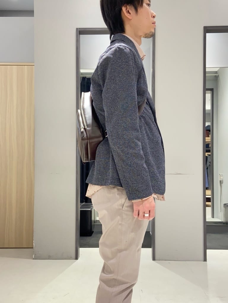 わいずみさんの「TAKEO KIKUCHI｜ハットモチーフ ジャカード ストライプ シャツ」を使ったコーディネート