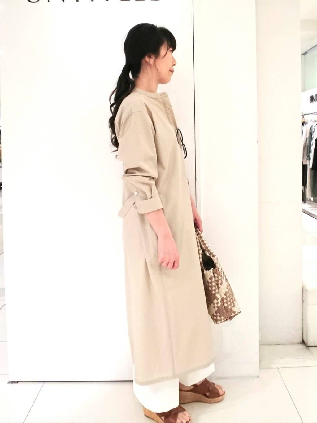 YABUさんの「UNTITLED｜◆バンドカラーシャツワンピース」を使ったコーディネート
