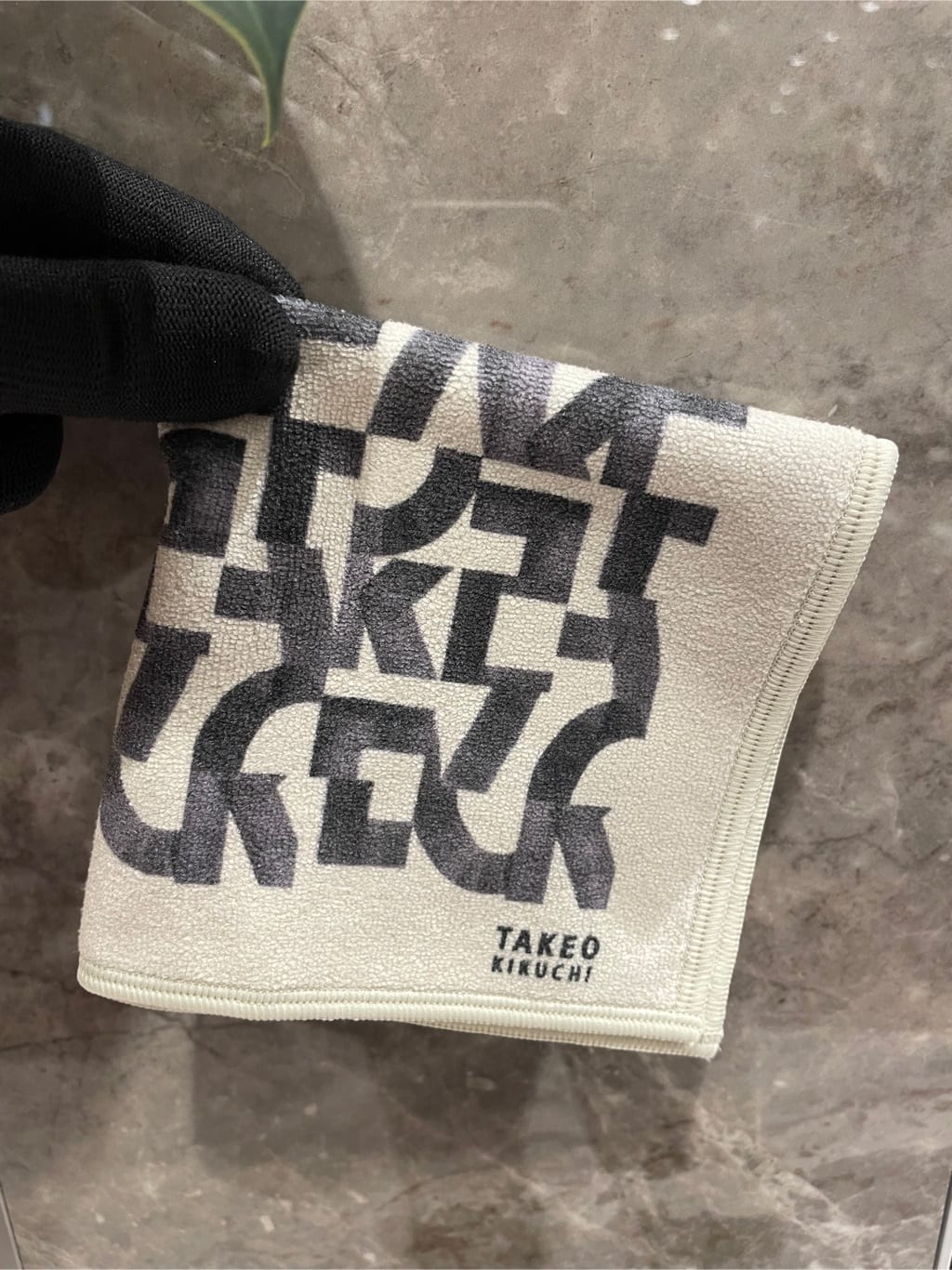 南薗大地さんの「TAKEO KIKUCHI｜」を使ったコーディネート