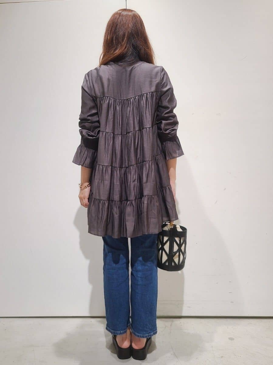 hmさんの「OPAQUE.CLIP｜◆ティアードチュニックブラウス【洗濯機洗い可】」を使ったコーディネート