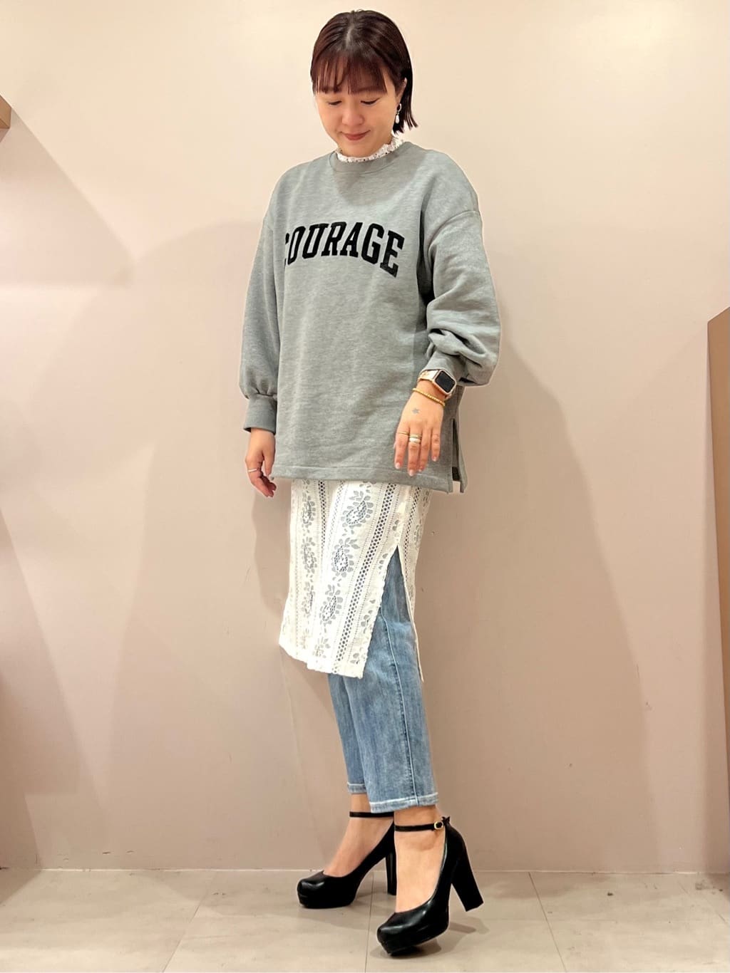 TAKAさんの「ESPERANZA｜3WAYチャンキーヒールパンプス」を使ったコーディネート