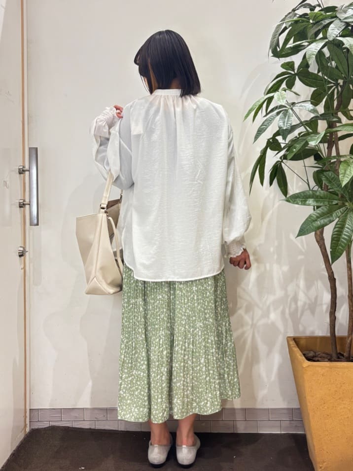 TOWAさんの「SHOO･LA･RUE｜」を使ったコーディネート
