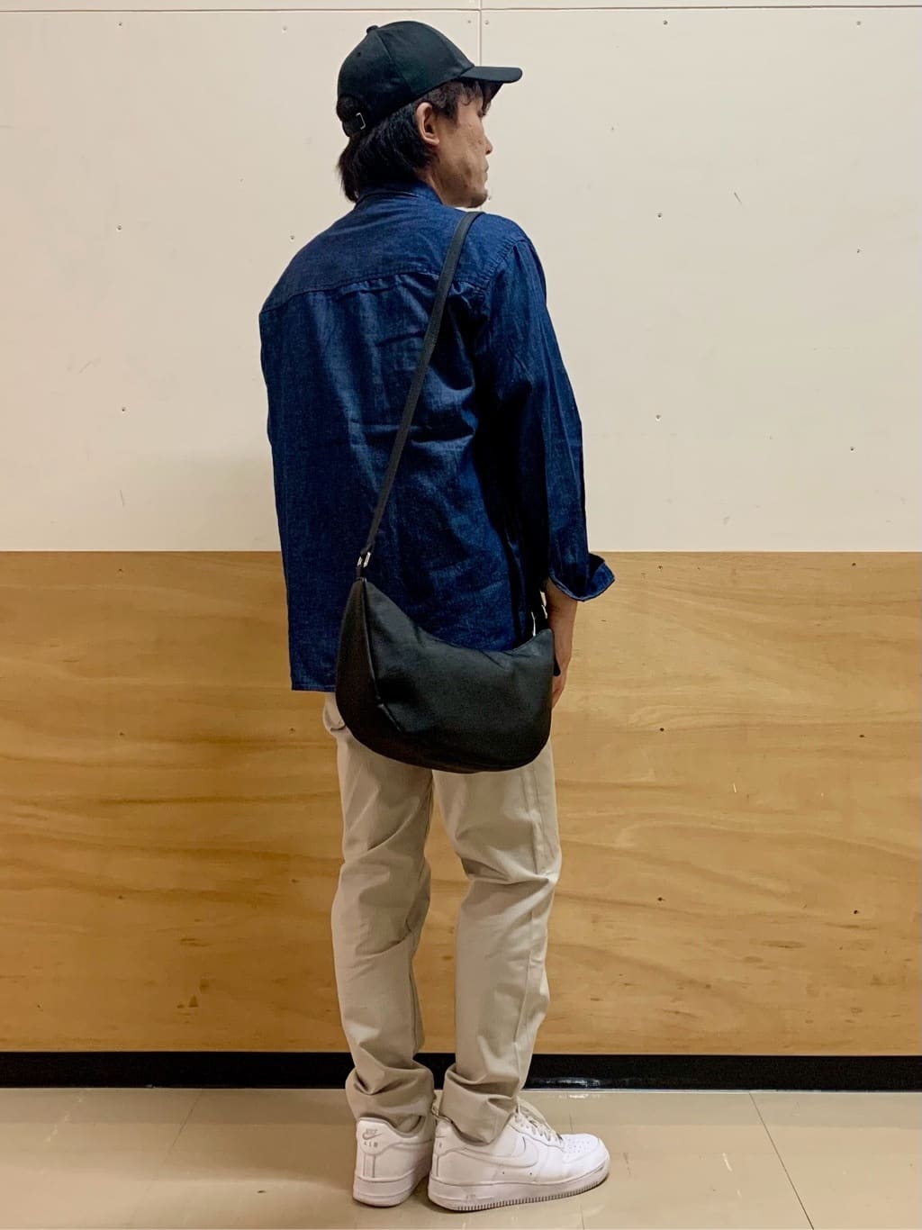 MATUさんの「THE SHOP TK｜【オールシーズン穿ける！】7DAYSストレッチへリンボンパンツ　ON&hArr;OFF兼用」を使ったコーディネート