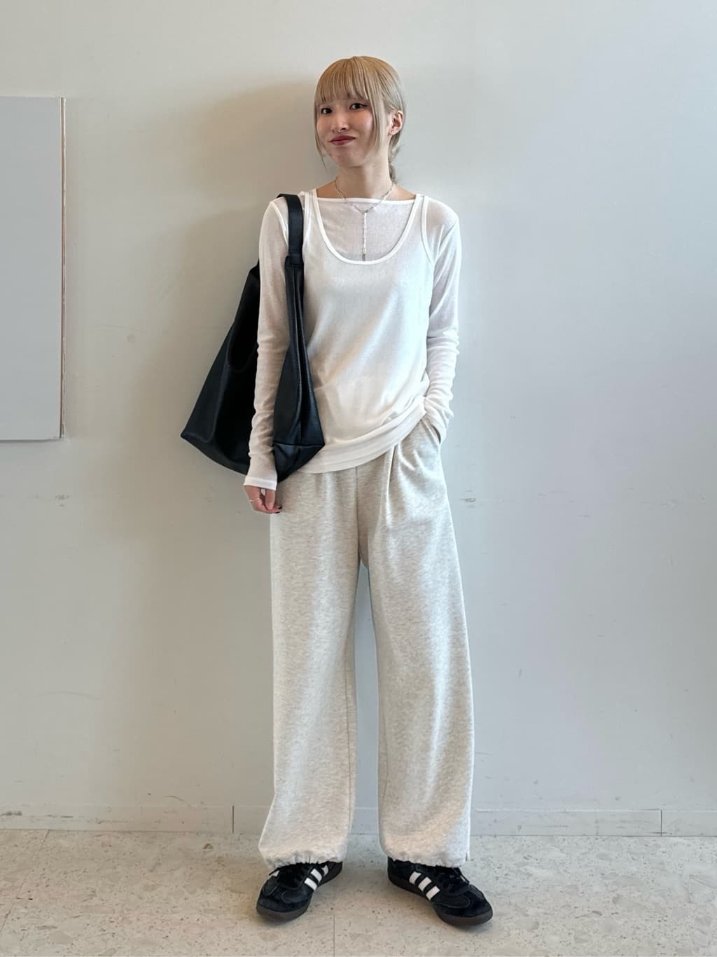 omaさんの「THE SHOP TK｜◆【ONOFF活躍／セレモニー／通勤】CAVIAN Wブレストジャケット／洗える」を使ったコーディネート