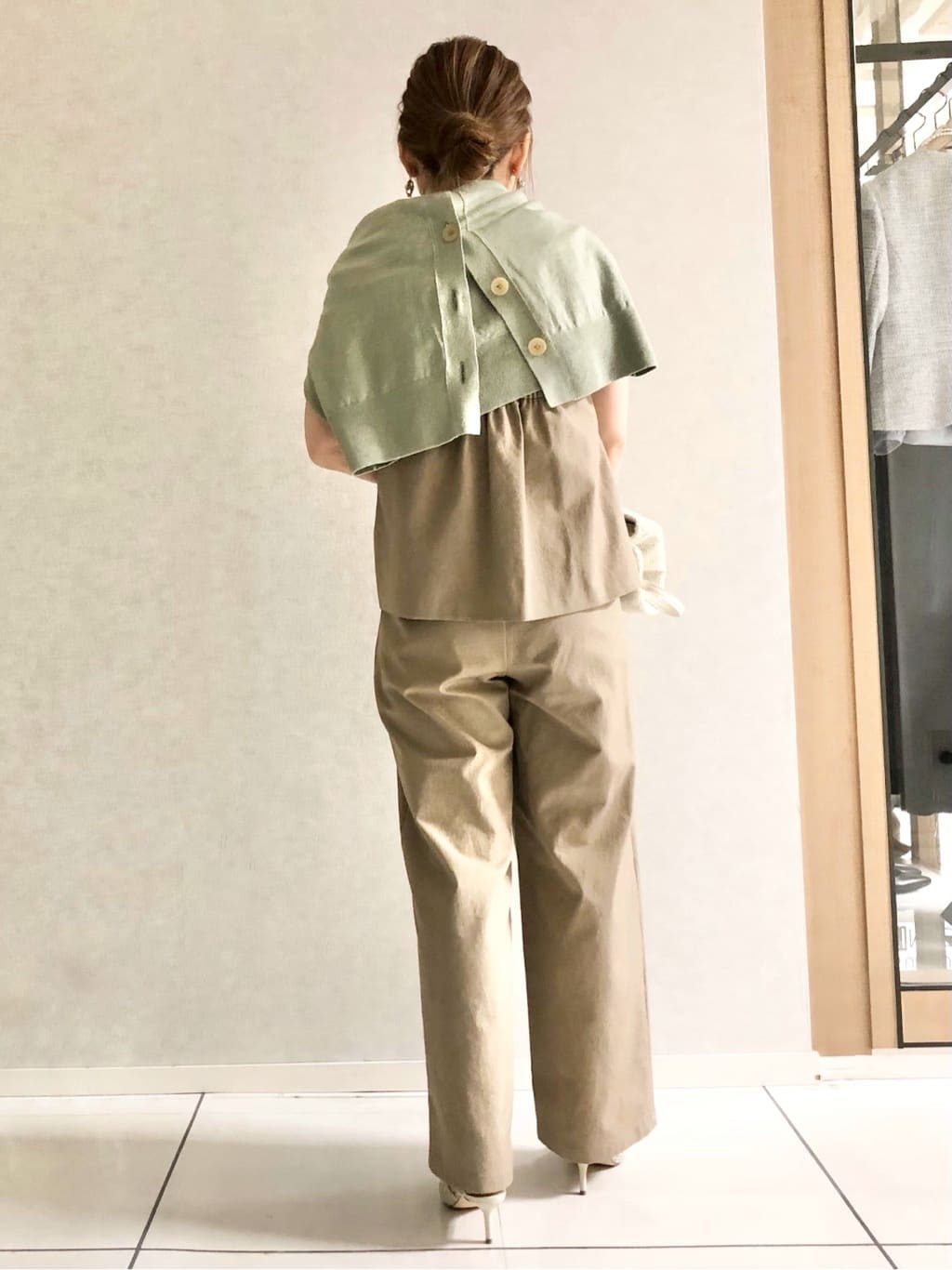 sayuさんの「UNTITLED｜◆【セットアップ可能】フロントラップ ワイドパンツ」を使ったコーディネート